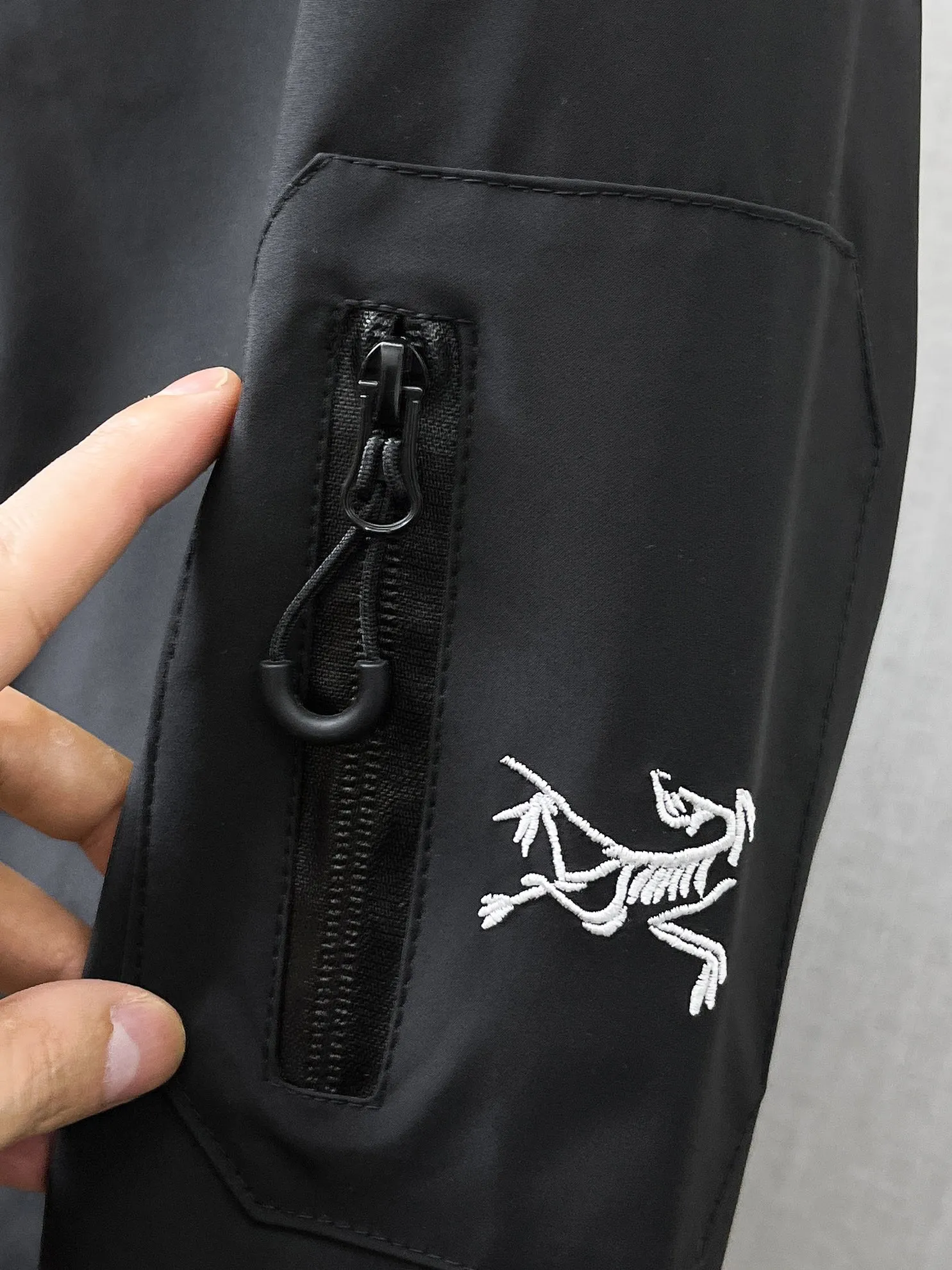 Same Style， ， 2026 New Arrival ， Original Premium Breathable ， ， ， Quality。 ， Sizes：M～3XL